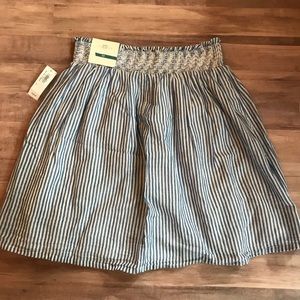 Adorable Old Navy skirt size small
